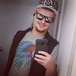 Meet your Posher, Austin